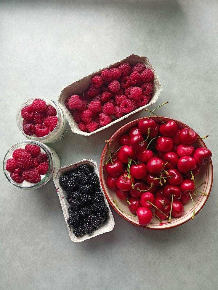 Sun-Kissed Jewels: Artisanal Berry Blend